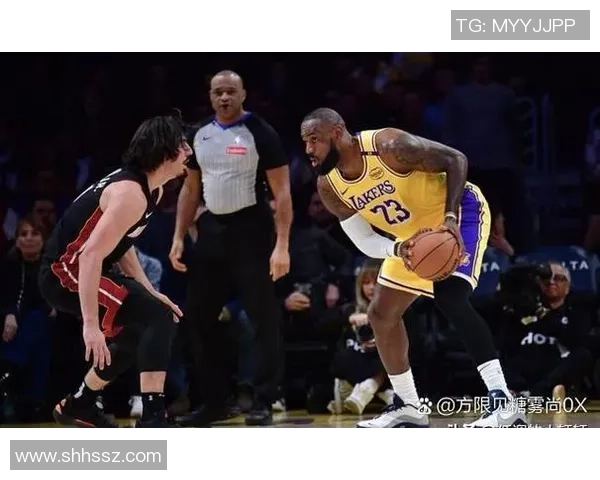 2007年NBA季后赛骑士与活塞的激烈对决与历史性时刻回顾