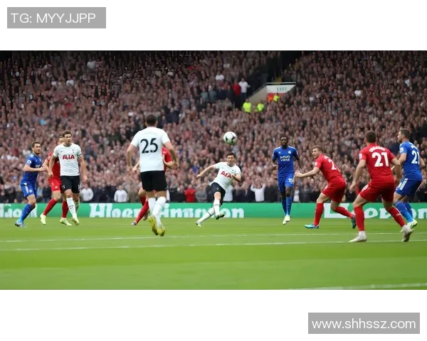 力帆与上港精彩对决集锦回顾展现足球魅力与激情瞬间 力帆与上港精彩对决集锦回顾展现足球魅力与激情瞬间