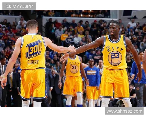 明天NBA雄鹿与勇士对决谁将赢得这场激烈的巅峰对决